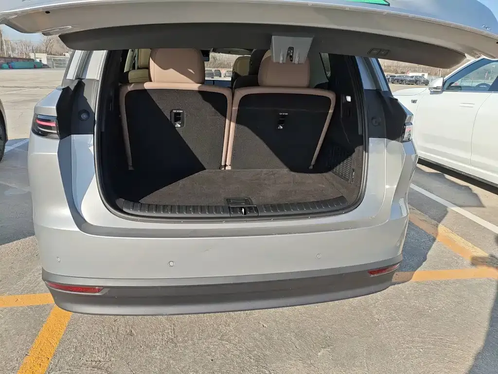 Li Auto i8 2025 из CN, фото 7