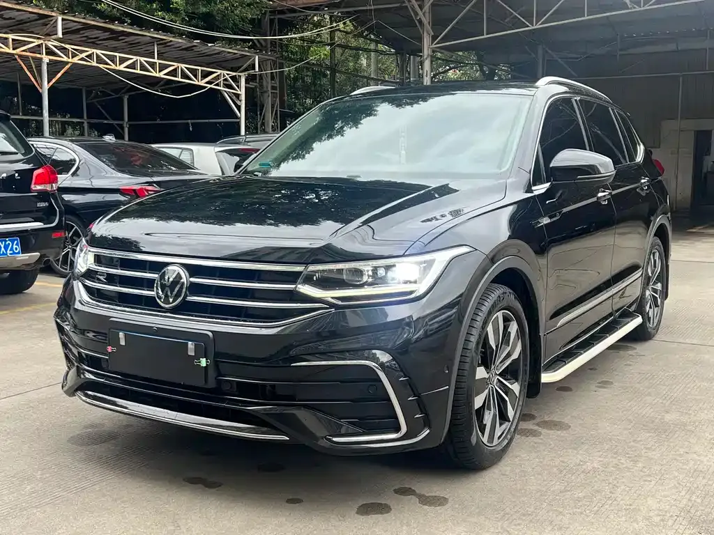 Volkswagen Tiguan L 2022 из CN, фото 1