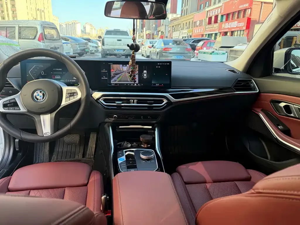 BMW i3 2024 из CN, фото 2