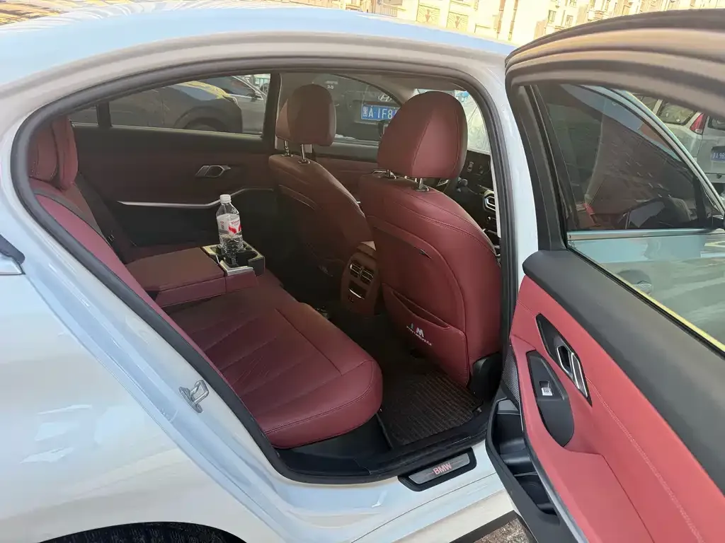 BMW i3 2024 из CN, фото 5
