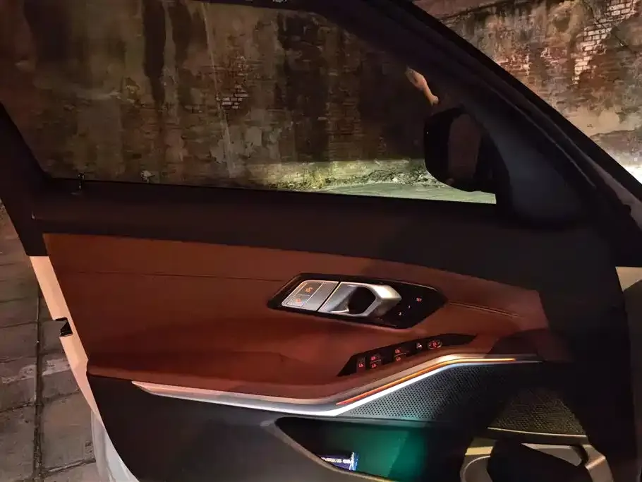 BMW 3 Series — фото 10