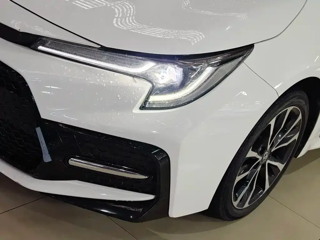 Toyota Levin — фото 10