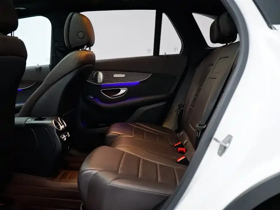 Mercedes-Benz GLC 2022 из CN, фото 2