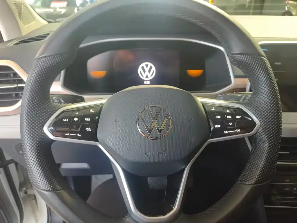 Volkswagen Tharu 2024 из CN, фото 7