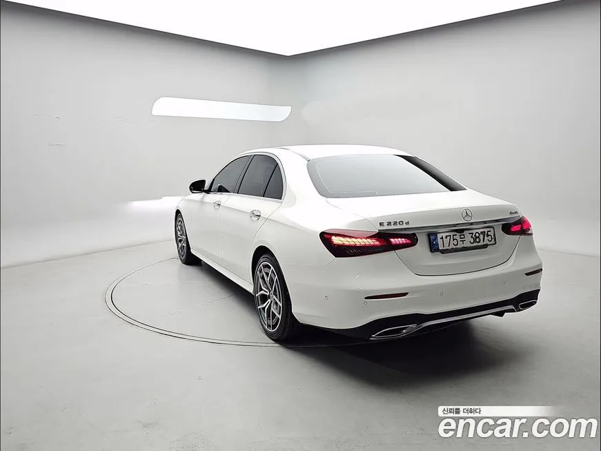 Mercedes-Benz E-Class 2021 из KR, фото 10