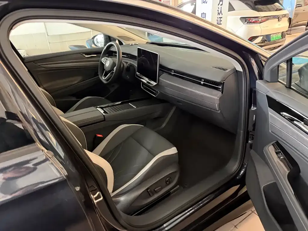 Volkswagen ID.7 VIZZION 2024 из CN, фото 10