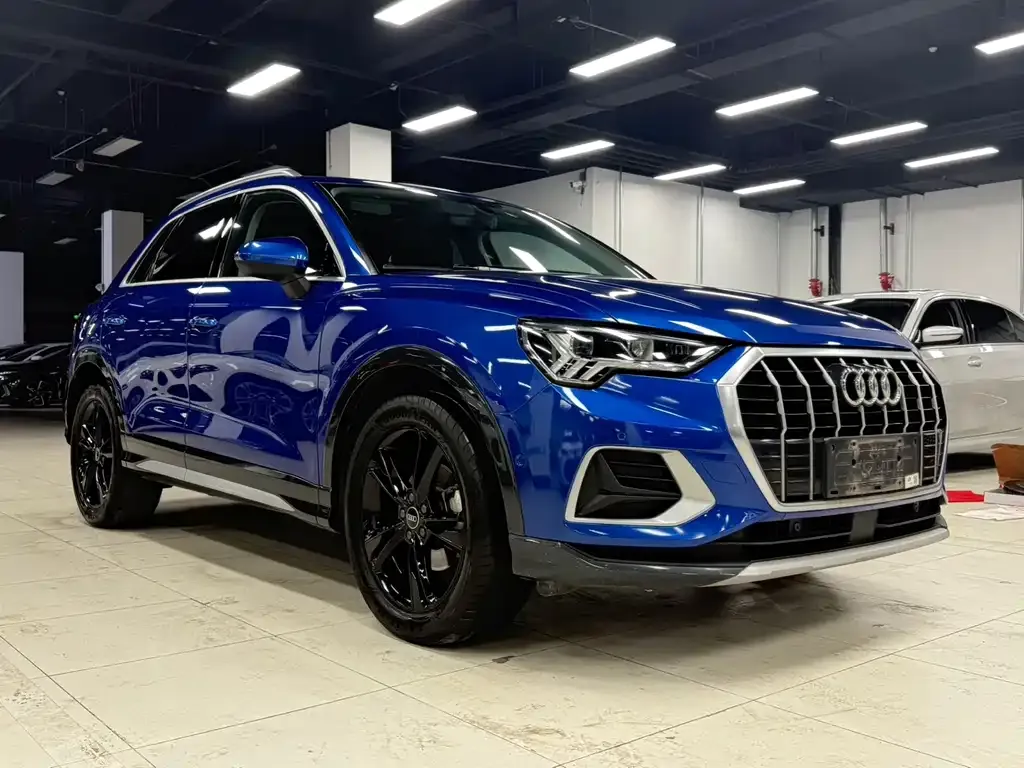 Audi Q3 — фото 6