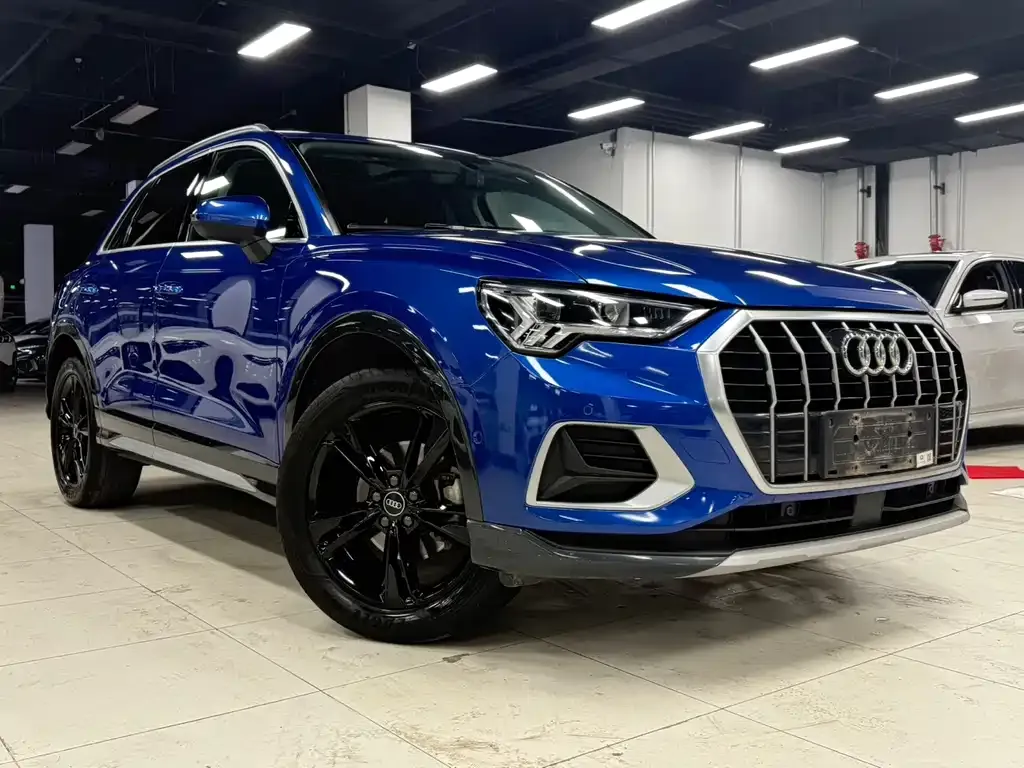 Audi Q3 — фото 7