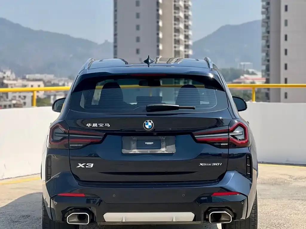 BMW X3 — фото 2