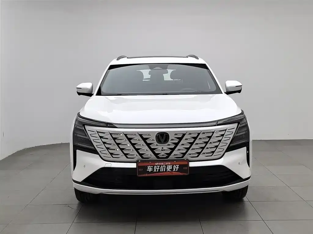 Changan CS75PLUS — фото 4