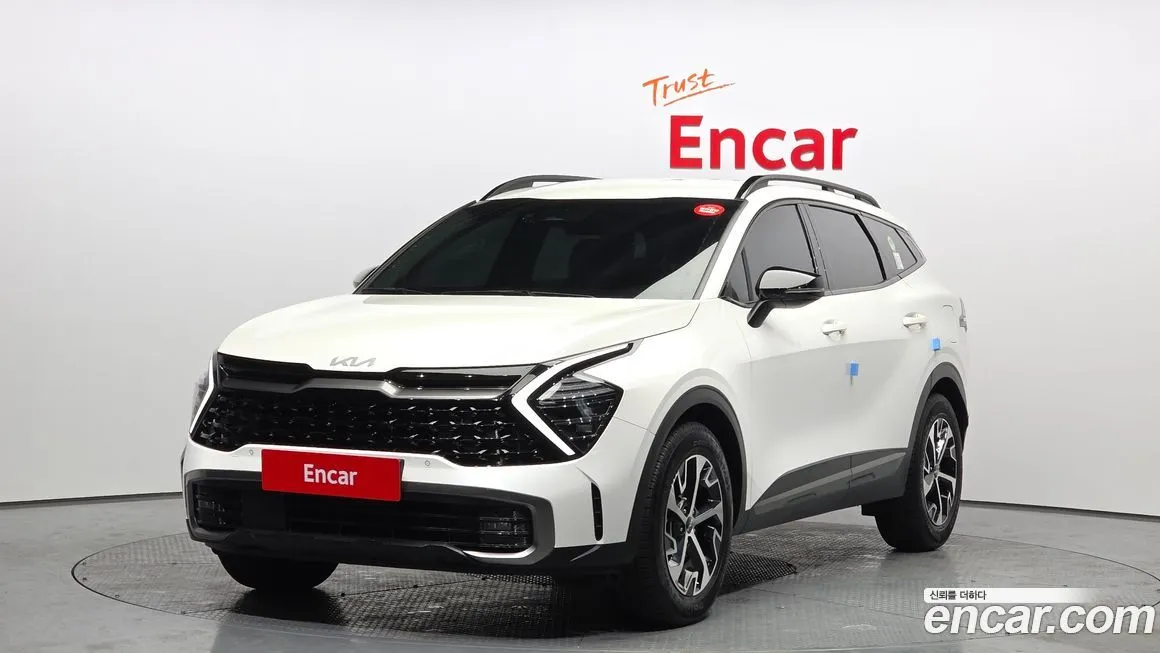 Kia Sportage — фото 1
