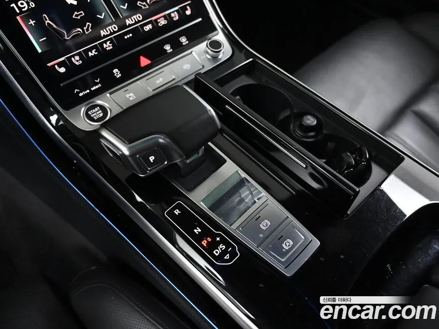 Audi A8 2021 из KR, фото 9