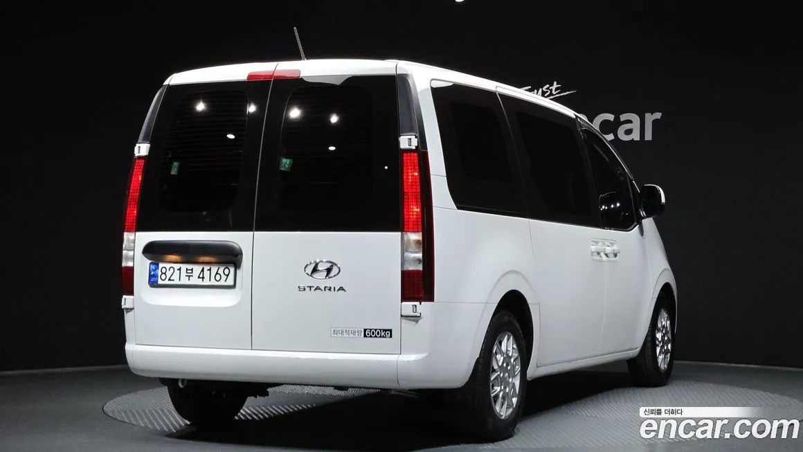 Hyundai Staria — фото 7