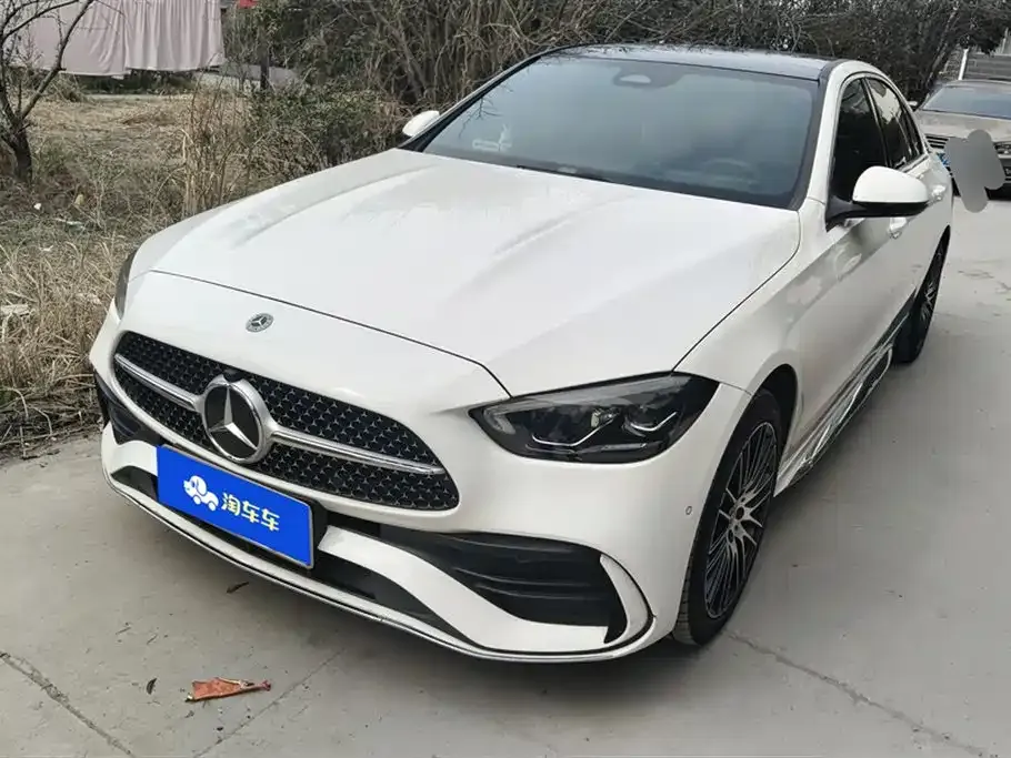 Mercedes-Benz C-Class — фото 1