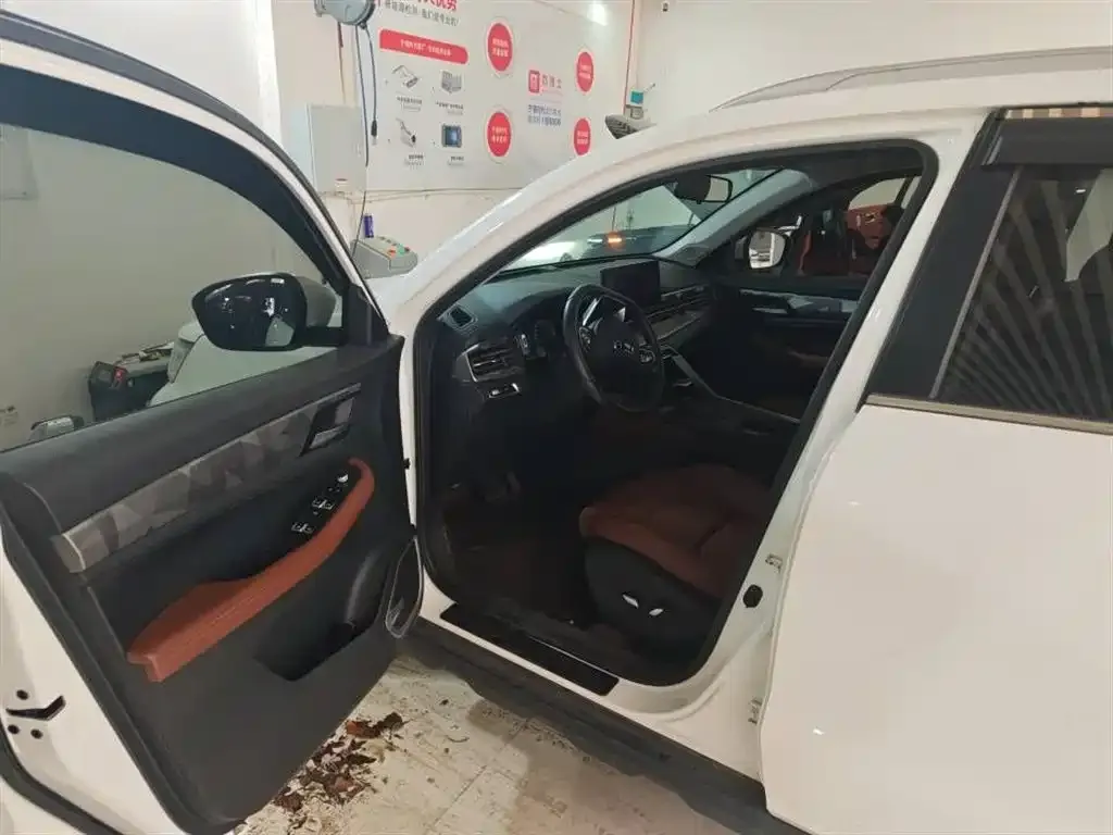 Geely Vision X6 2023 из CN, фото 3