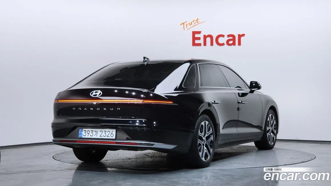Hyundai Grandeur 2023 из KR, фото 8