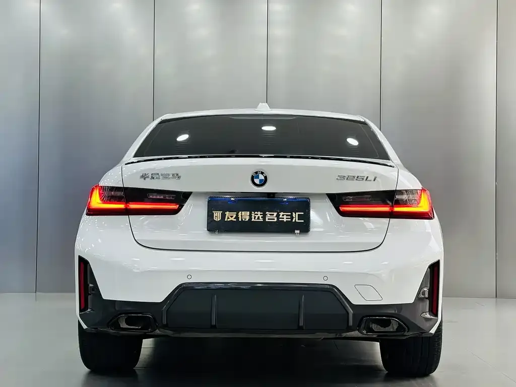 BMW 3 Series 2024 из CN, фото 3
