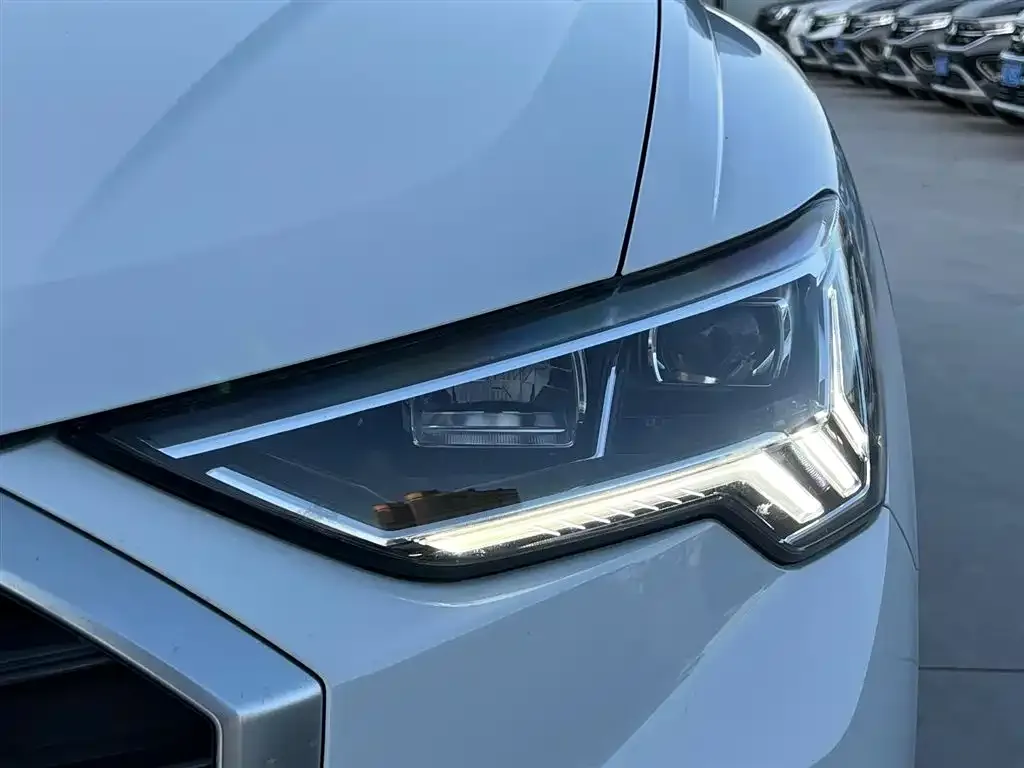 Audi Q3 2022 из CN, фото 2
