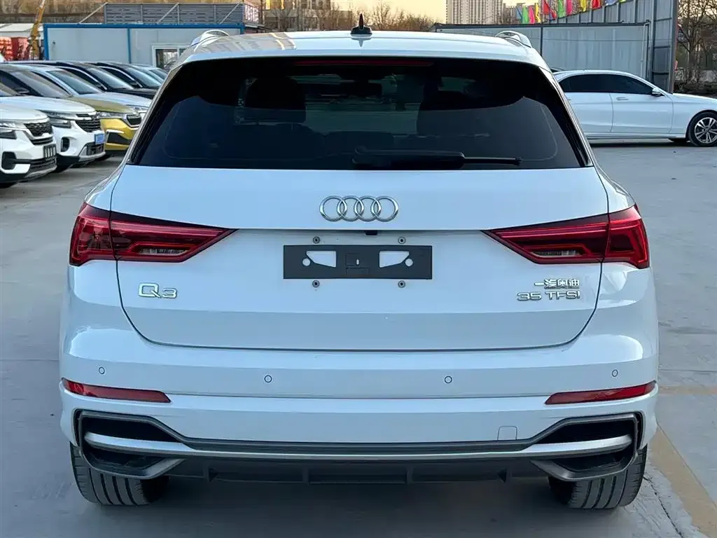 Audi Q3 2022 из CN, фото 4