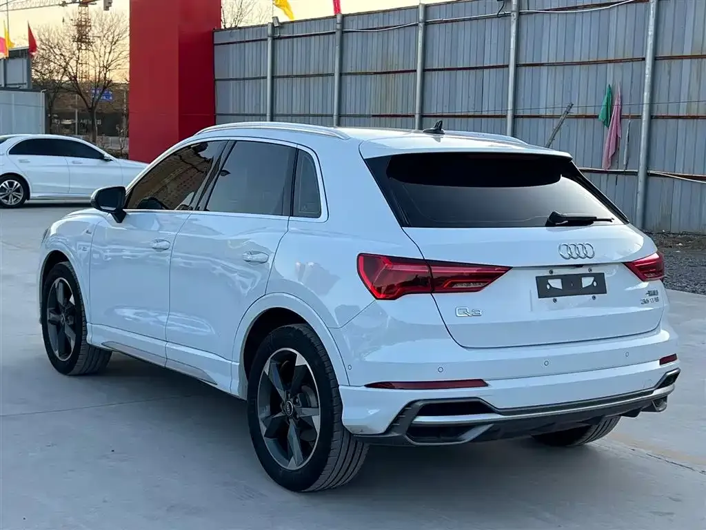 Audi Q3 2022 из CN, фото 8