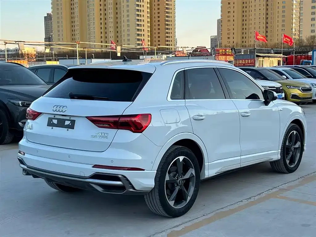 Audi Q3 2022 из CN, фото 5