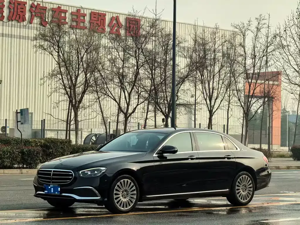 Mercedes-Benz E-Class 2022 из CN, фото 1