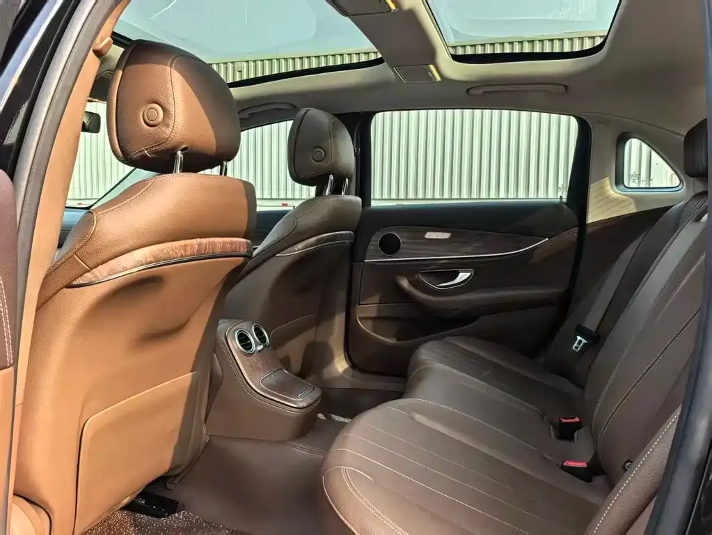 Mercedes-Benz E-Class 2022 из CN, фото 9
