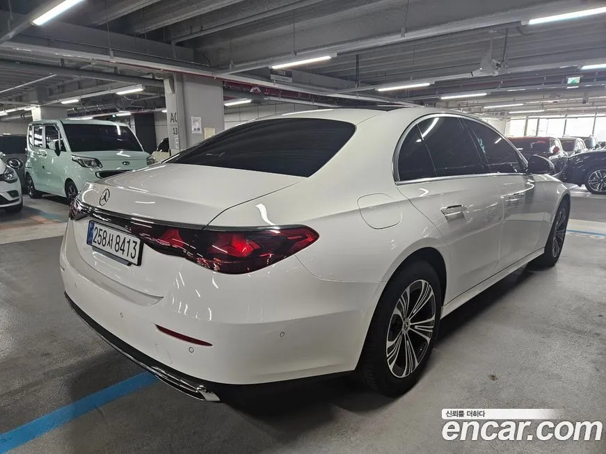 Mercedes-Benz E-Class 2026 из KR, фото 3