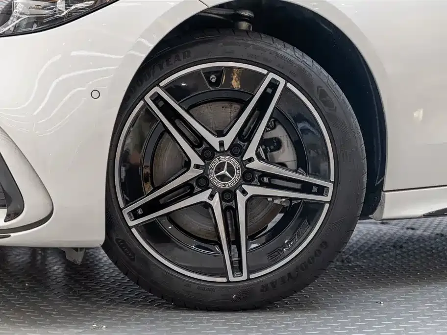 Mercedes-Benz C-Class 2024 из CN, фото 6