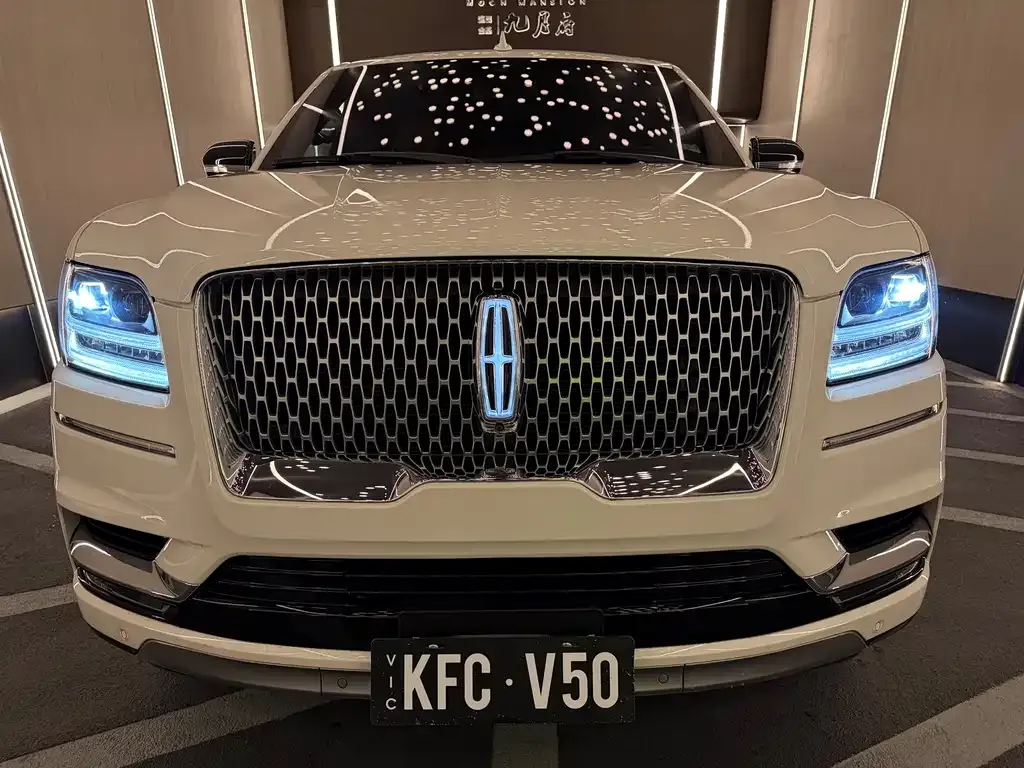 Lincoln Navigator — фото 9