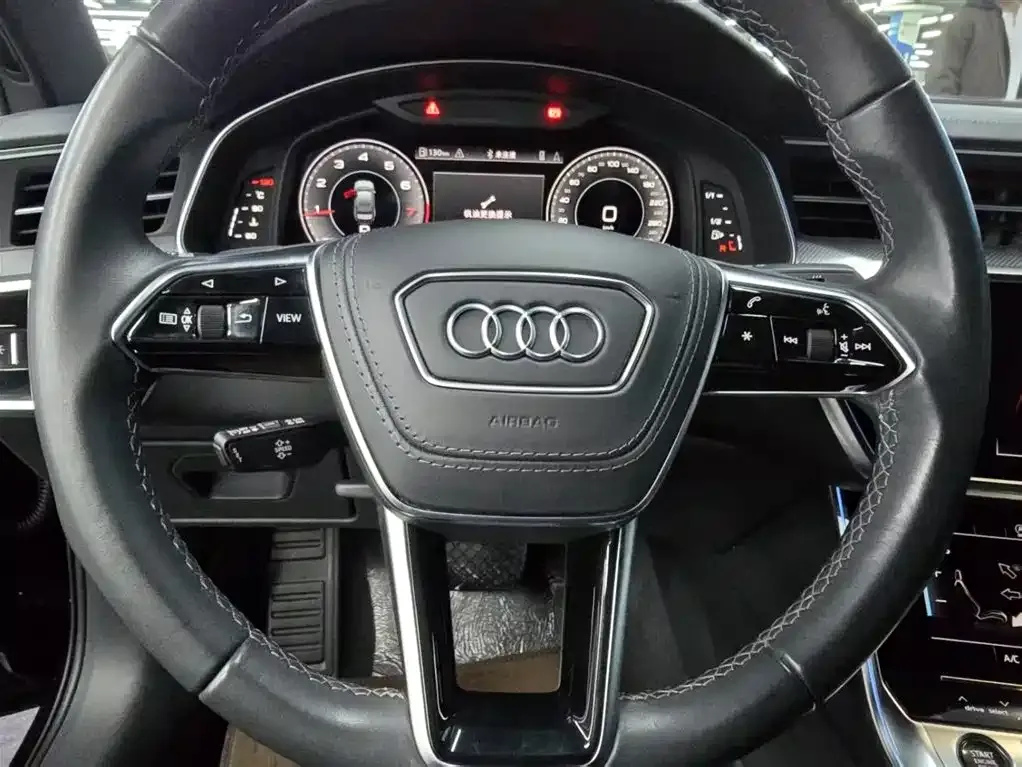 Audi A6L 2023 из CN, фото 3