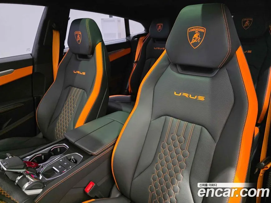 Lamborghini Urus 2024 из KR, фото 4