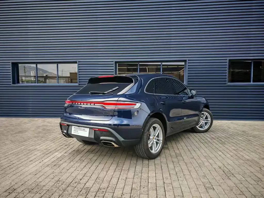 Porsche Macan — фото 10