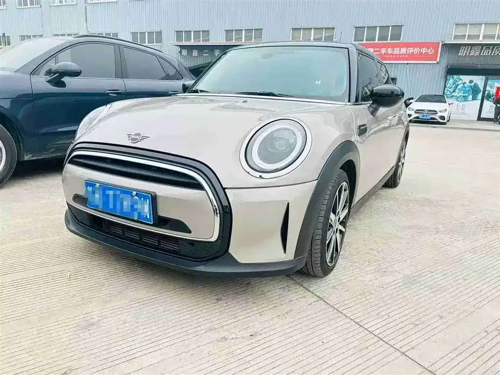 MINI Cooper (3-door) 2023 из CN, фото 1