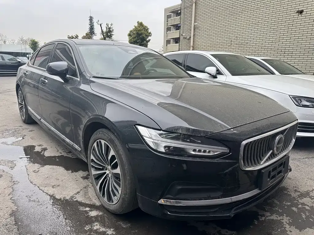 Volvo S90 — фото 6