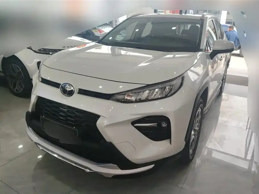 Toyota Wildlander — фото 1