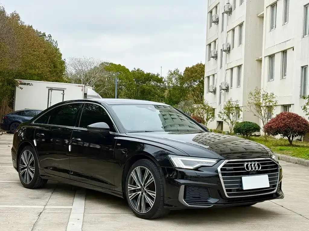 Audi A6L 2022 из CN, фото 3