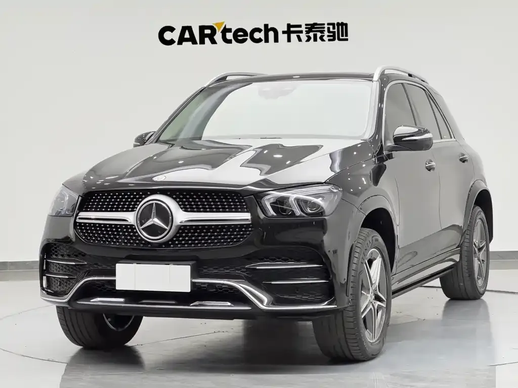 Mercedes-Benz GLE — фото 1
