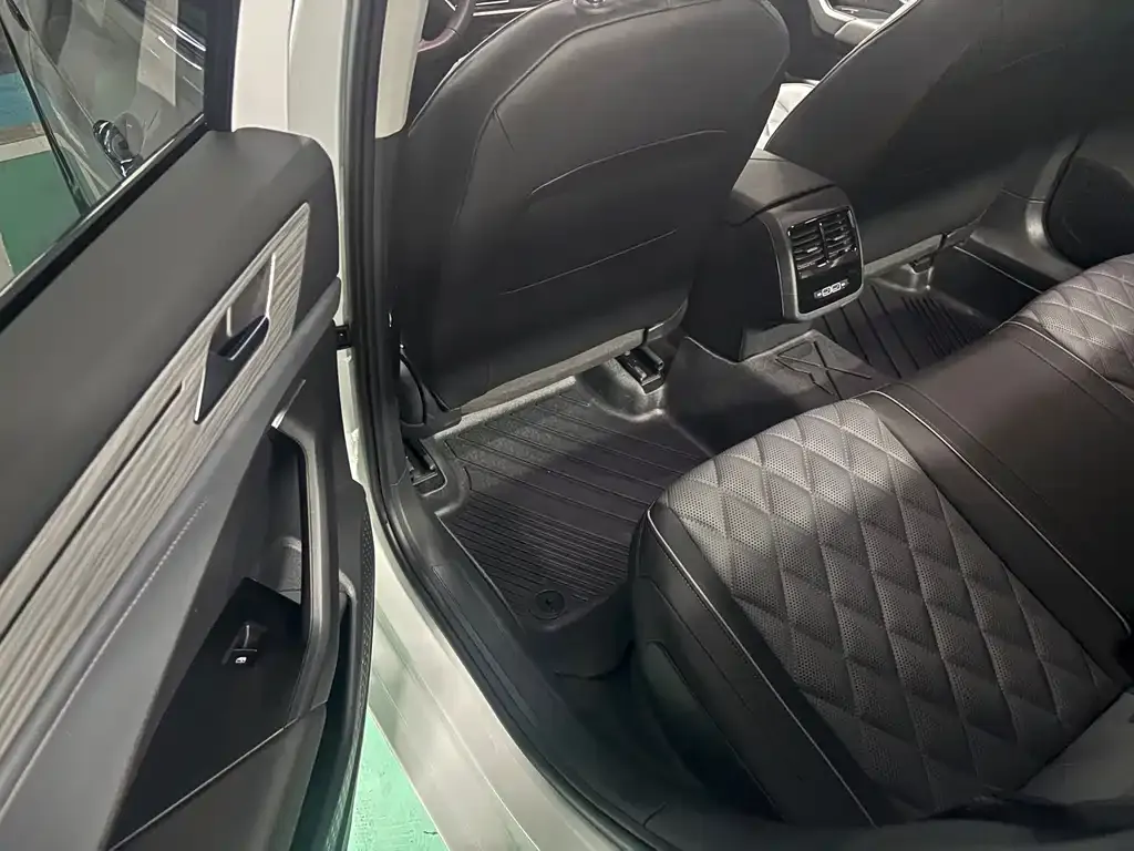 Volkswagen Sagitar 2025 из CN, фото 5