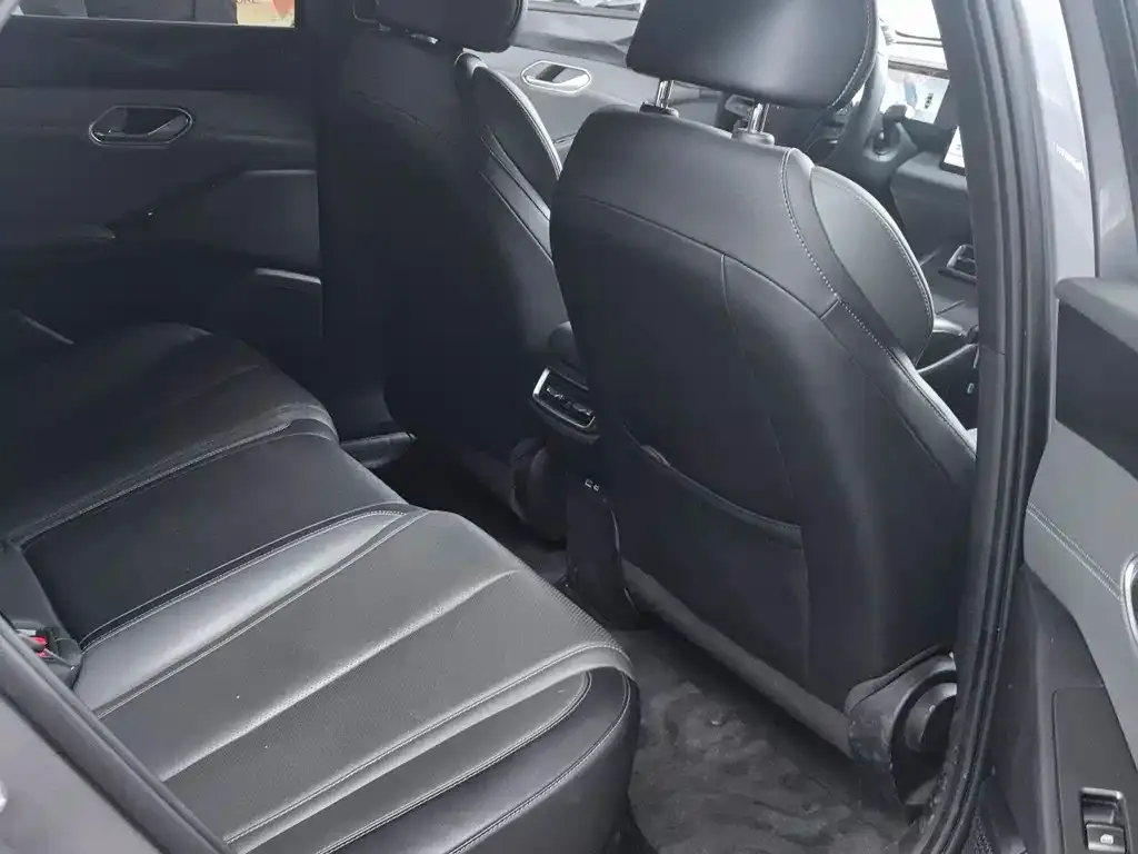 BYD Qin L 2025 из CN, фото 2