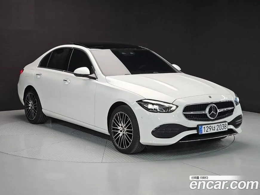 Mercedes-Benz C-Class 2024 из KR, фото 3
