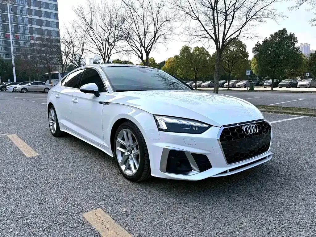 Audi A5 (Import) 2021 из CN, фото 2