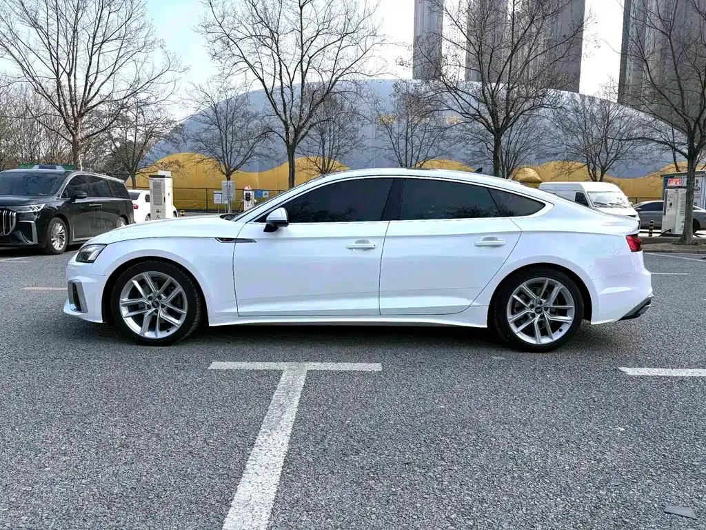 Audi A5 (Import) 2021 из CN, фото 4