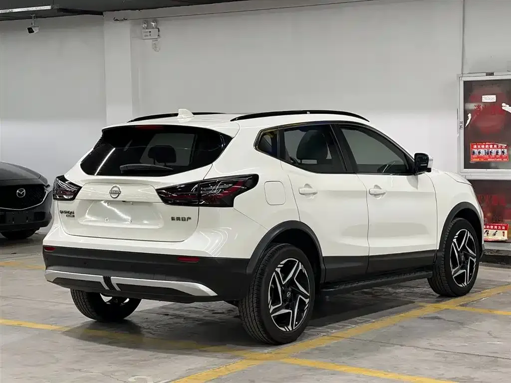 Nissan Qashqai — фото 2