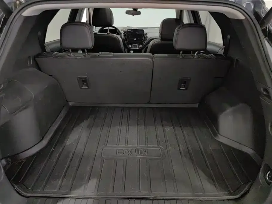 Chevrolet Equinox 2023 из CN, фото 5