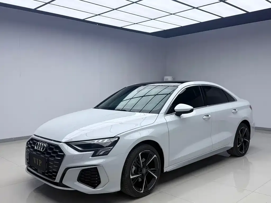 Audi A3 2021 из CN, фото 1
