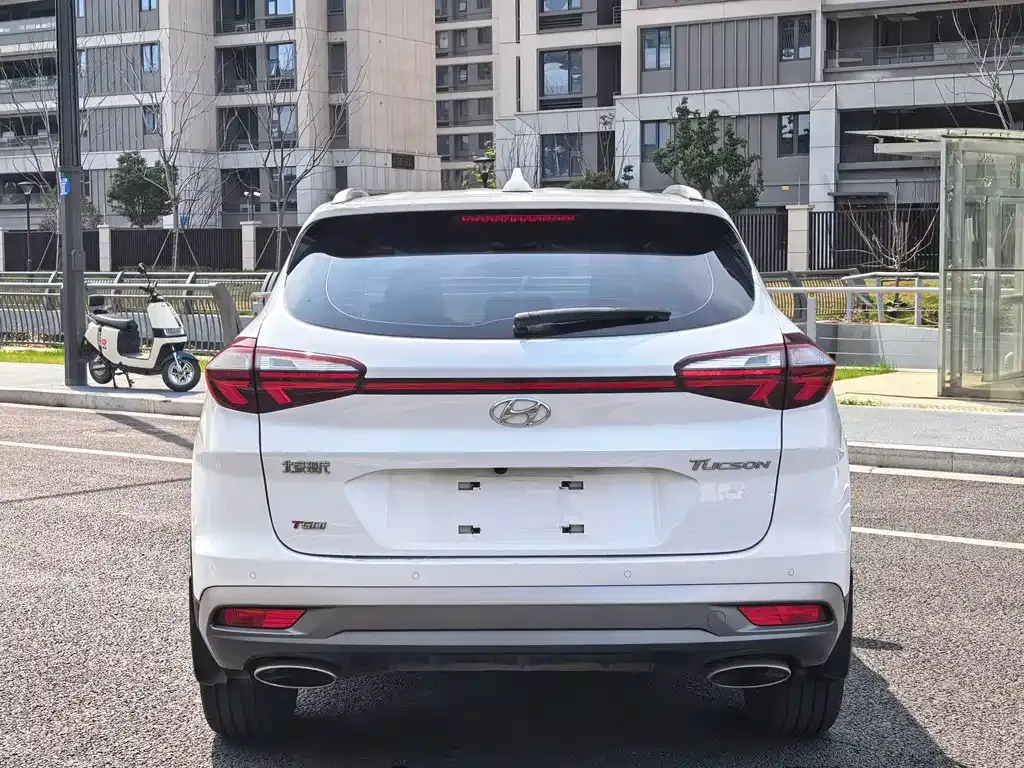 Hyundai Tucson — фото 6