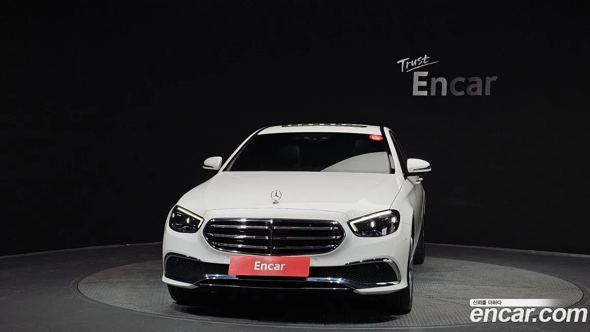 Mercedes-Benz E-Class 2022 из KR, фото 2