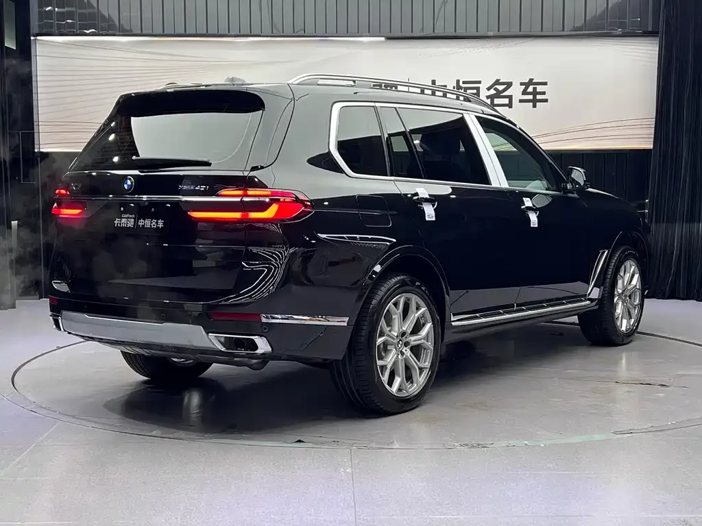 BMW X7 2023 из CN, фото 2