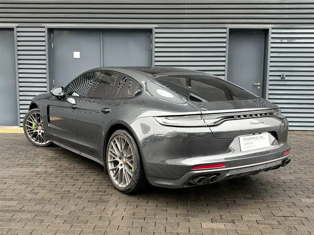 Porsche Panamera — фото 10